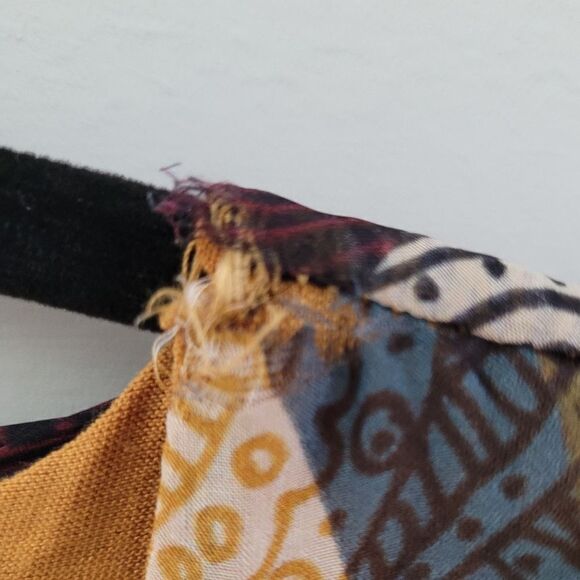 SALE🌷Belle France Print silk Blouse size Large - Picture 5 of 16